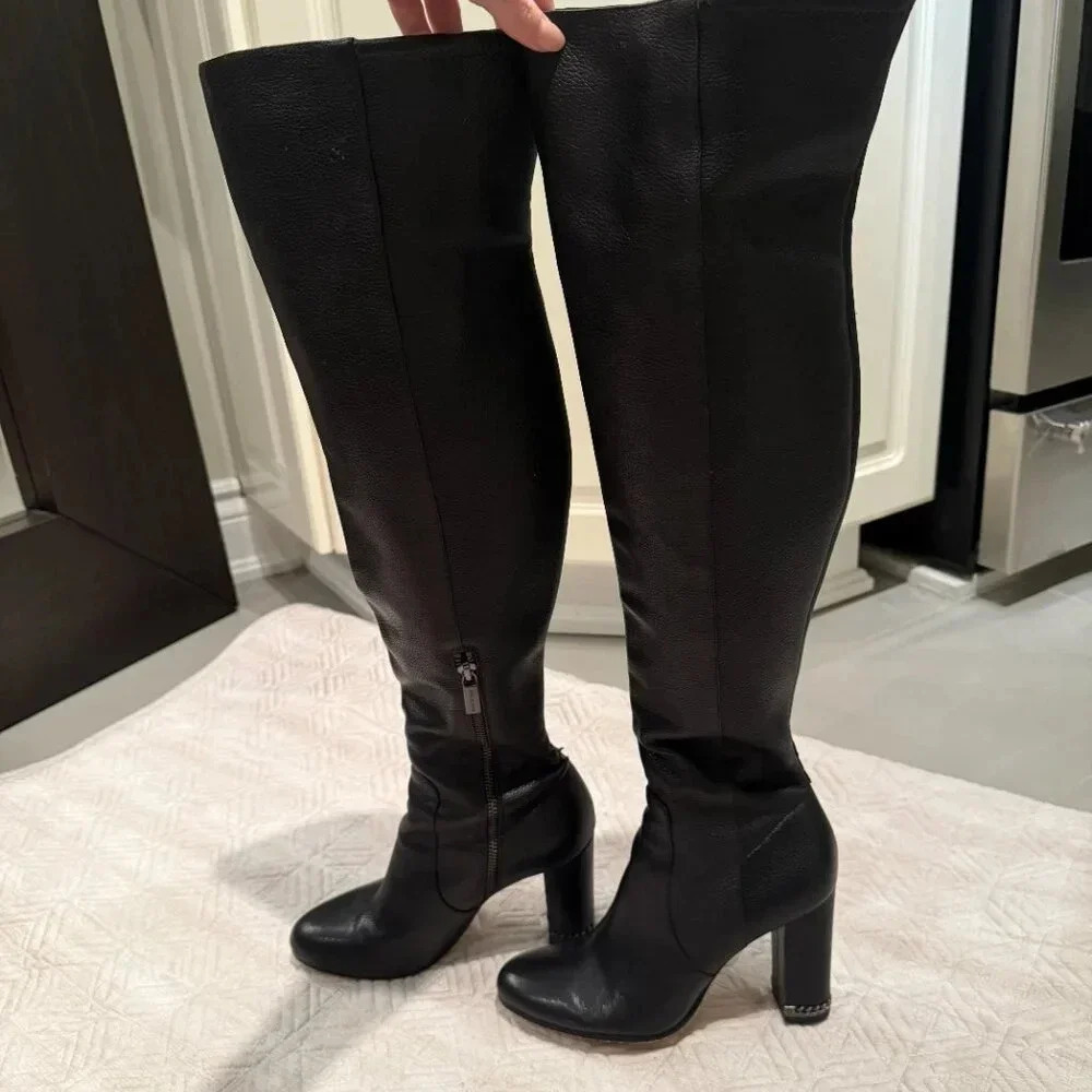 Black Leather  Knee High Heeled Boots, Michael Kors, Size 7 - Picture 5 of 10